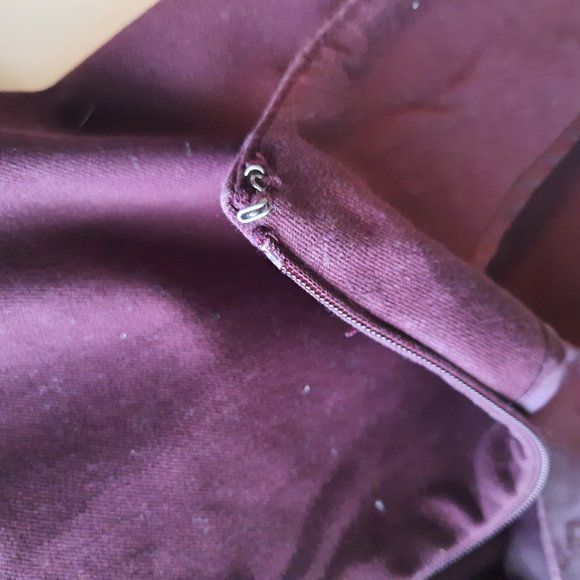 A New Day Size 18 Burgundy Capris - Picture 7 of 11